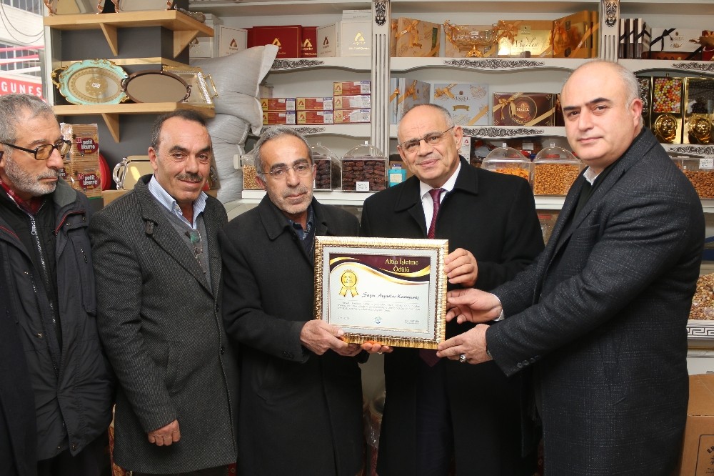 Yahyalı’da ’Altın işletme ödülleri’ dağıtılmaya başlandı 