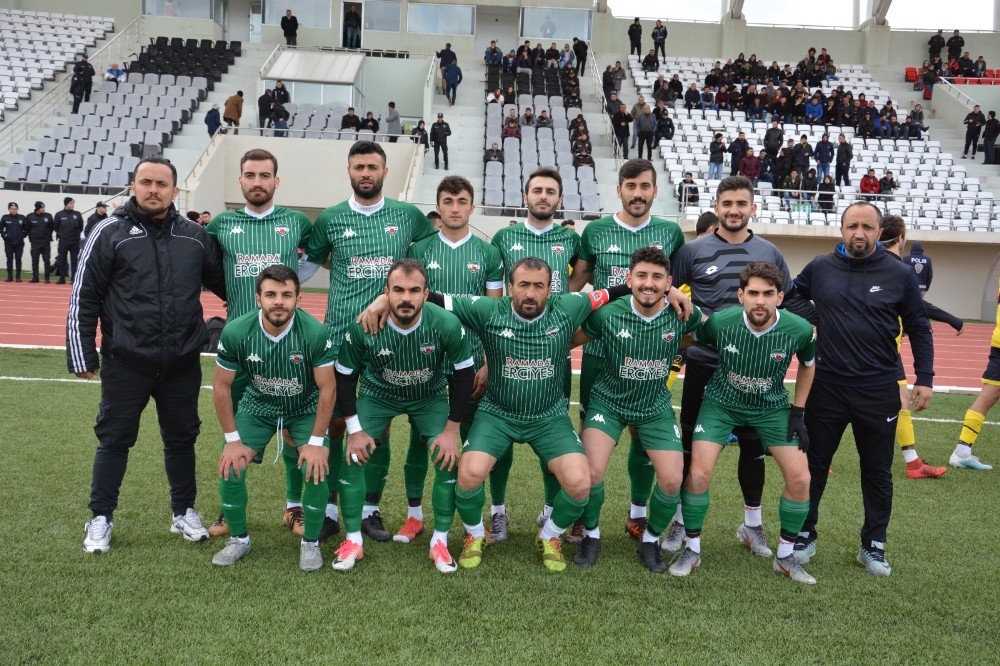 Yahyalıspor 8 maçtır kazanamıyor 