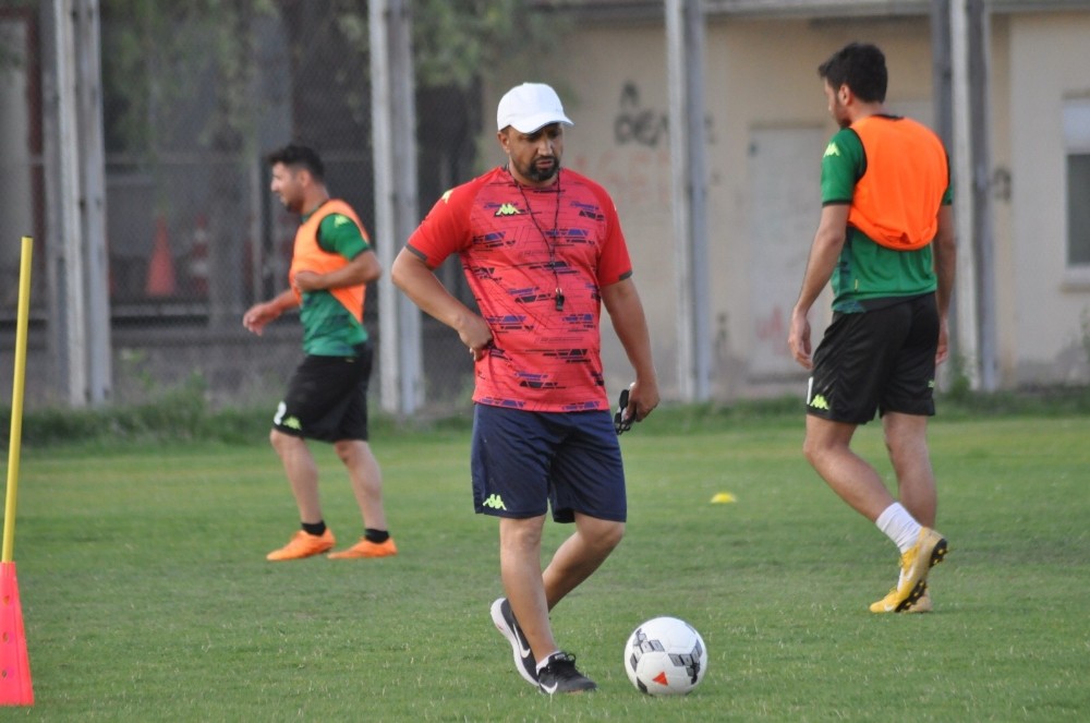 Yahyalıspor hedefini belirledi 