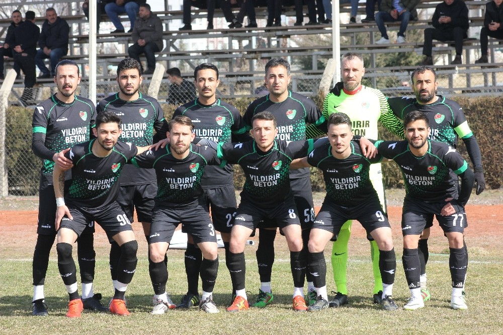 Yahyalıspor şampiyonluğunu ilan etti 