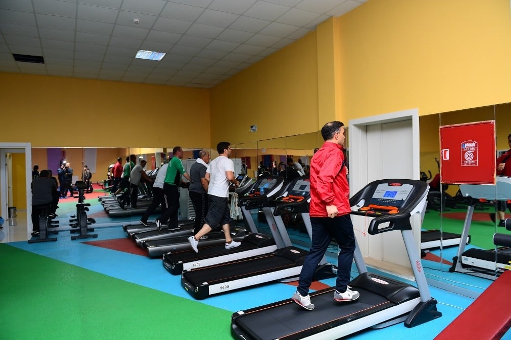 Yakınca Yaşam ve Spor Merkezi ilgi görüyor 