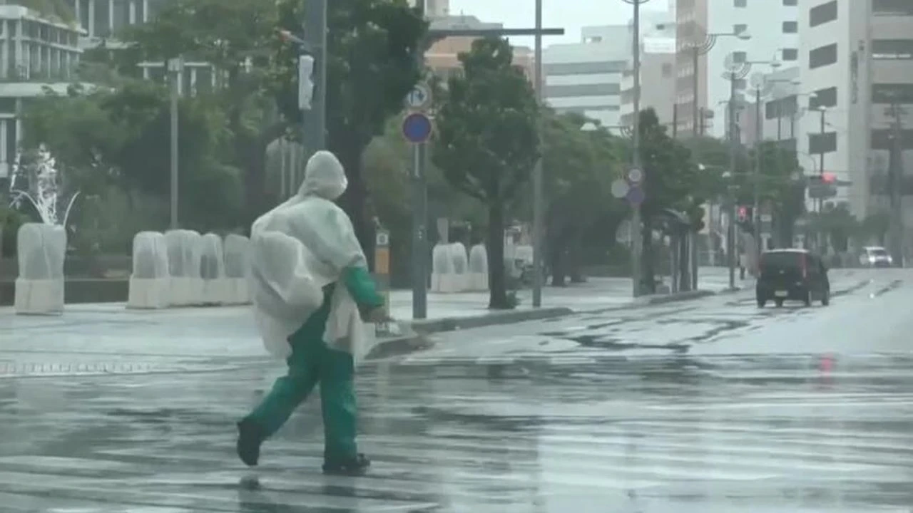 Yaklaşan Dolphin Tayfunu nedeniyle önlemler artırıldı