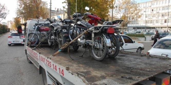 Elazığ’da 20 motosiklet trafikten men edildi