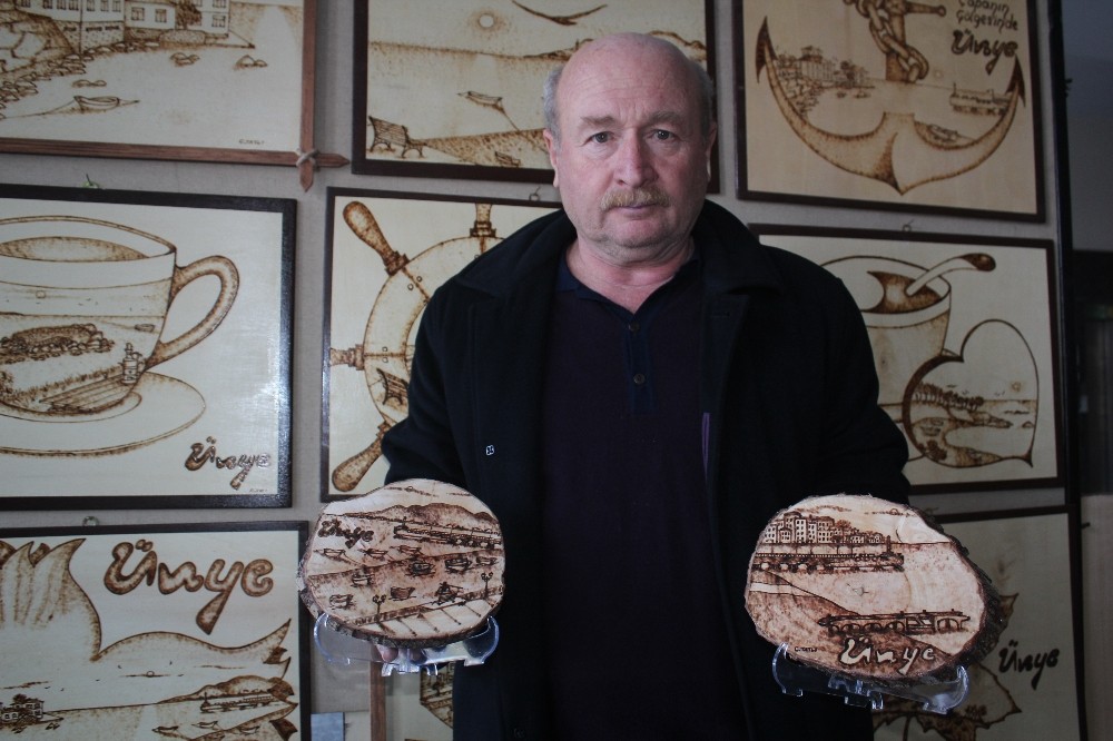 Yakma sanatı merakını açtığı sergiyle taçlandırdı 
