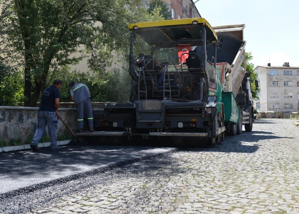 Yakutiye şantiye ekipleri harıl harıl çalışıyor 