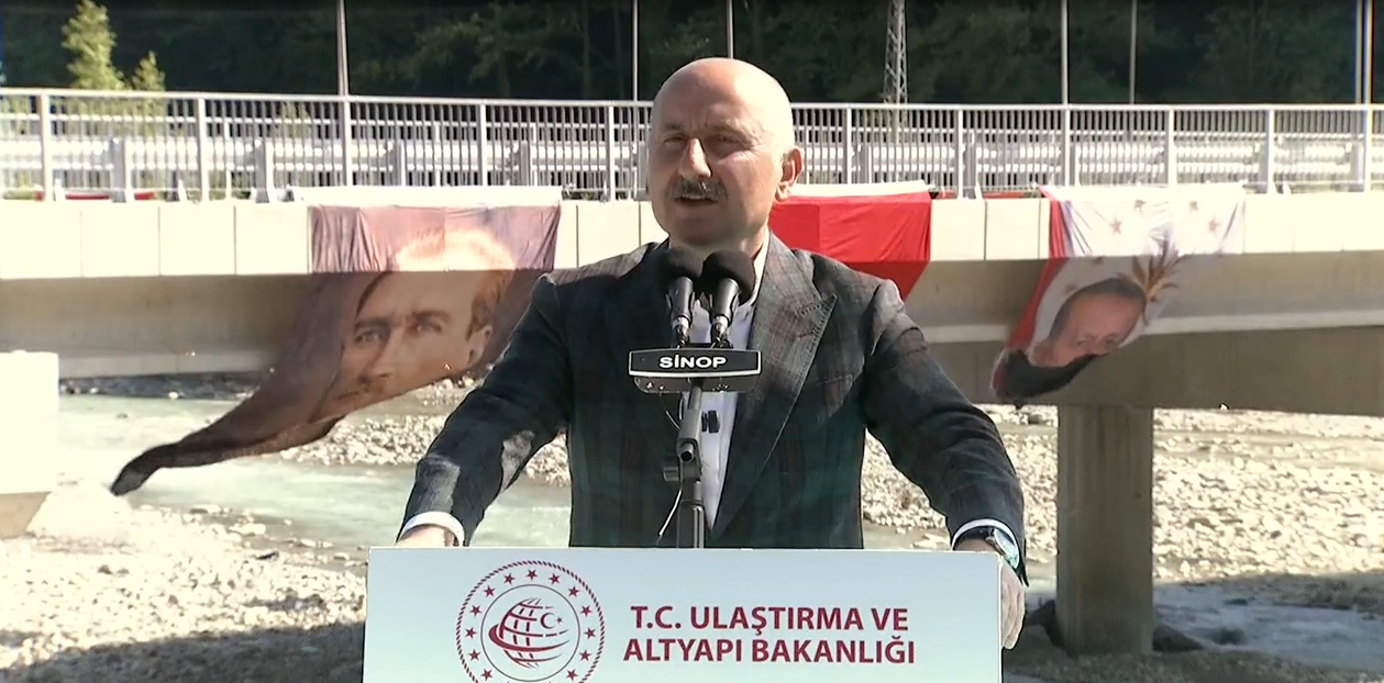 Yalanlarınızda boğulmaya mahkumsunuz
