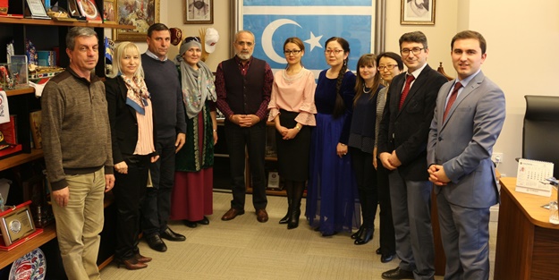 Yalçın Topçu'dan sürpriz kabul