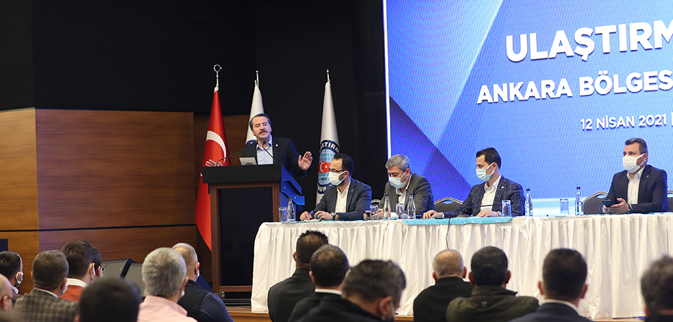 Yalçın, Ulaştırma Memur-Sen Ankara Bölge Toplantısında Konuştu “Demiryolcuların Hukuku Korunmalı, Yeni Bir Sosyal Maliyet Oluşturulmamalıdır”