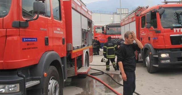 Yalıtım fabrikasında yangın çıktı