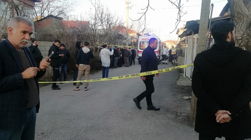 Yalnız yaşayan şahıs yaşamına son verdi 