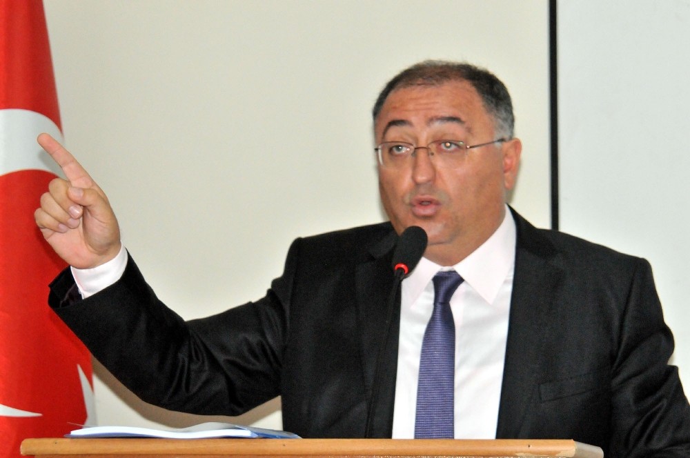 Yalova Belediye Başkanı Salman’dan zimmetine para geçiren personelle ilgili açıklama 