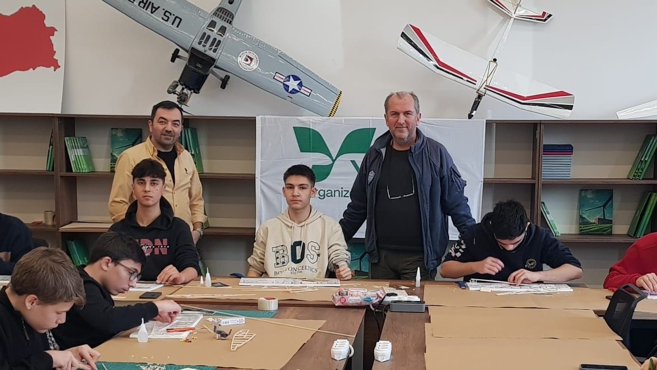 Yalova OSB’de gençler havacılığa ilk adımını atıyor!