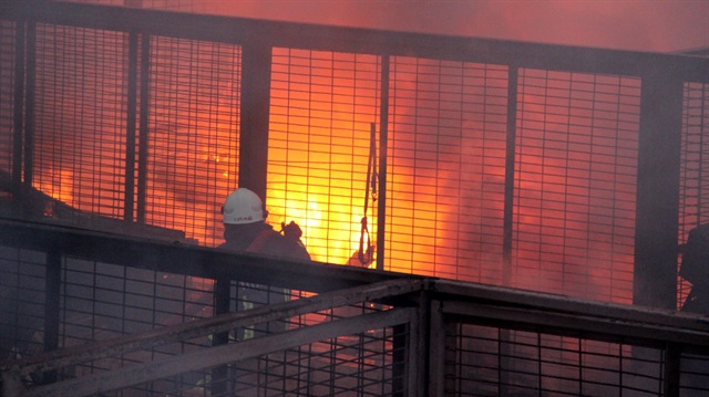 Yalova Sebze Hali'nde yangın