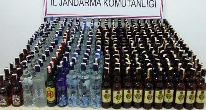 Yalova'da 328 litre kaçak içki ele geçirildi