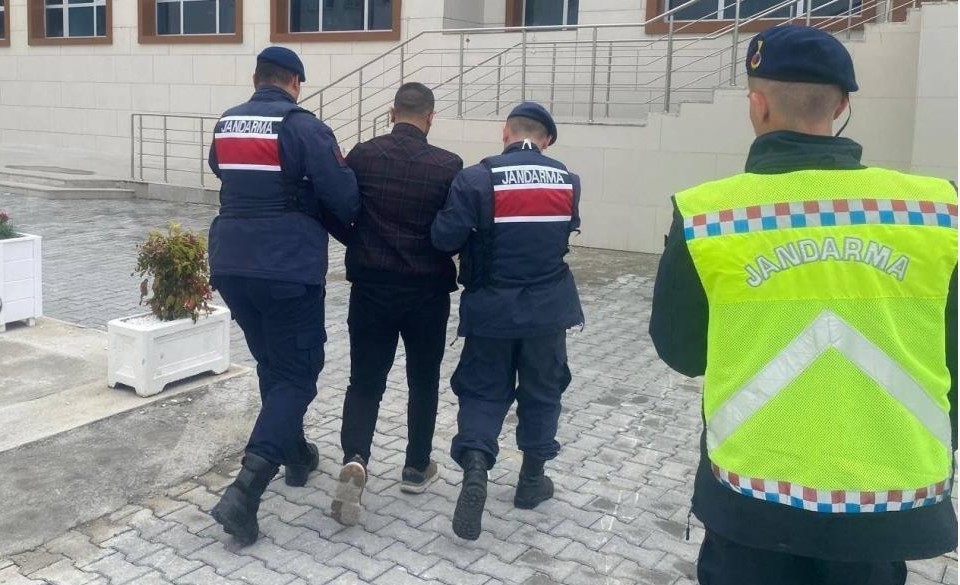  Yalova’da DEAŞ operasyonu: 1 gözaltı
