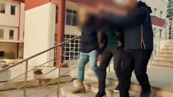Yalova’da şehitlere hakaret eden DEAŞ sempatizanına Özel Harekat darbesi!
