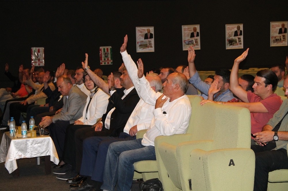 Yalovaspor’da Onay Tuna güven tazeledi 