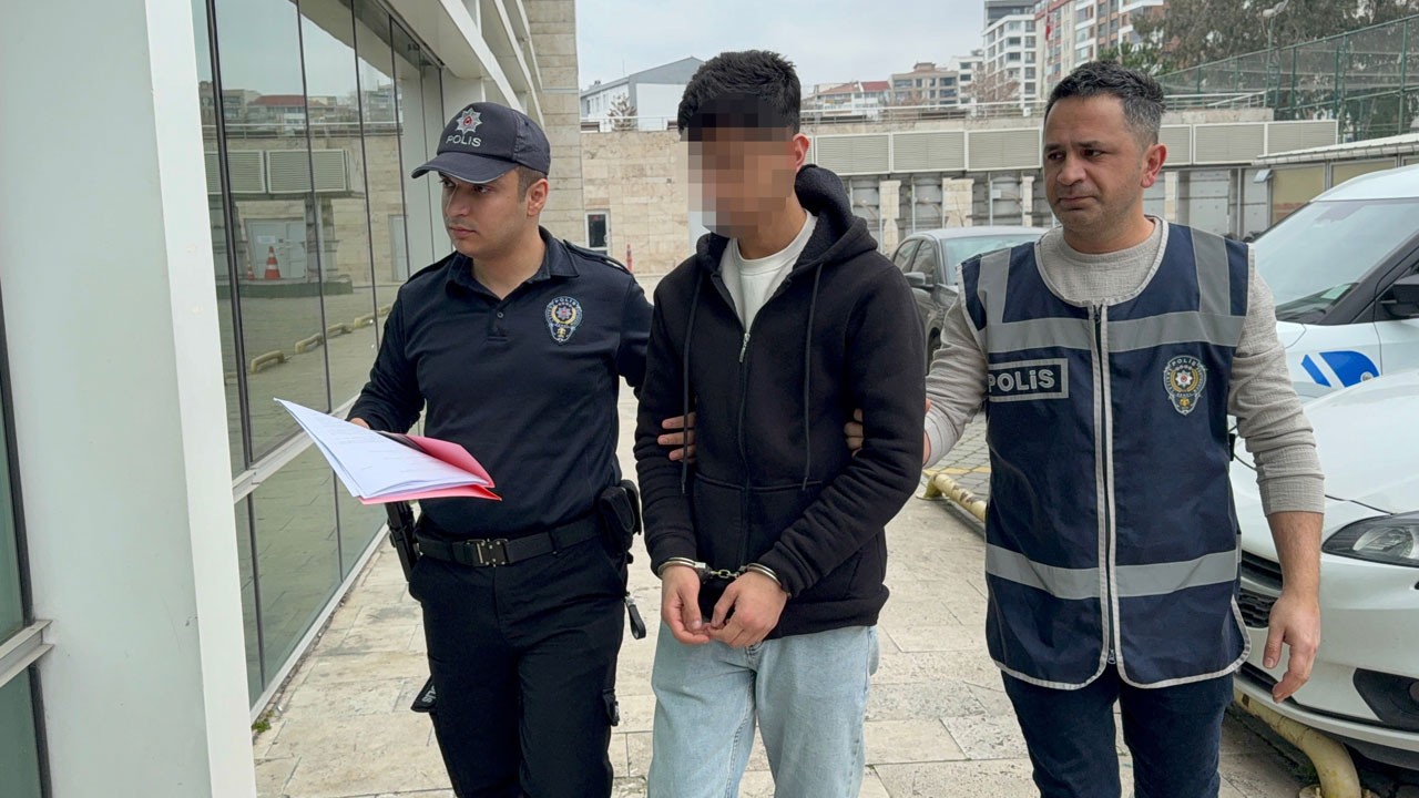 "Yan bakma" kavgası kanlı bitti!