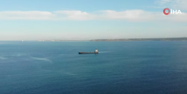 Yanan gemi böyle görüntülendi