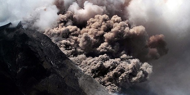 Yanardağ uçak seferlerini durdurdu
