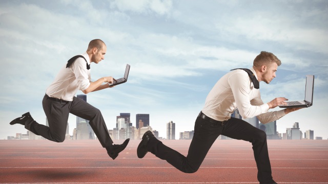 Yandex, Google’ın peşini bırakmıyor