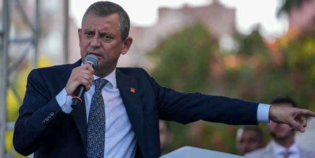 Yanlış duymadınız Özgür Özel böyle diyor! Ezanı okutmak CHP'nin işiymiş