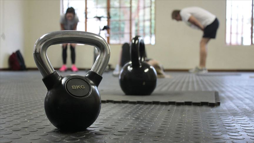 Yanlış egzersiz omurgayı sakatlıyor