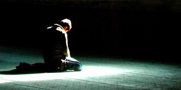 Yanlışlıkla adam öldürenin kefareti nedir?