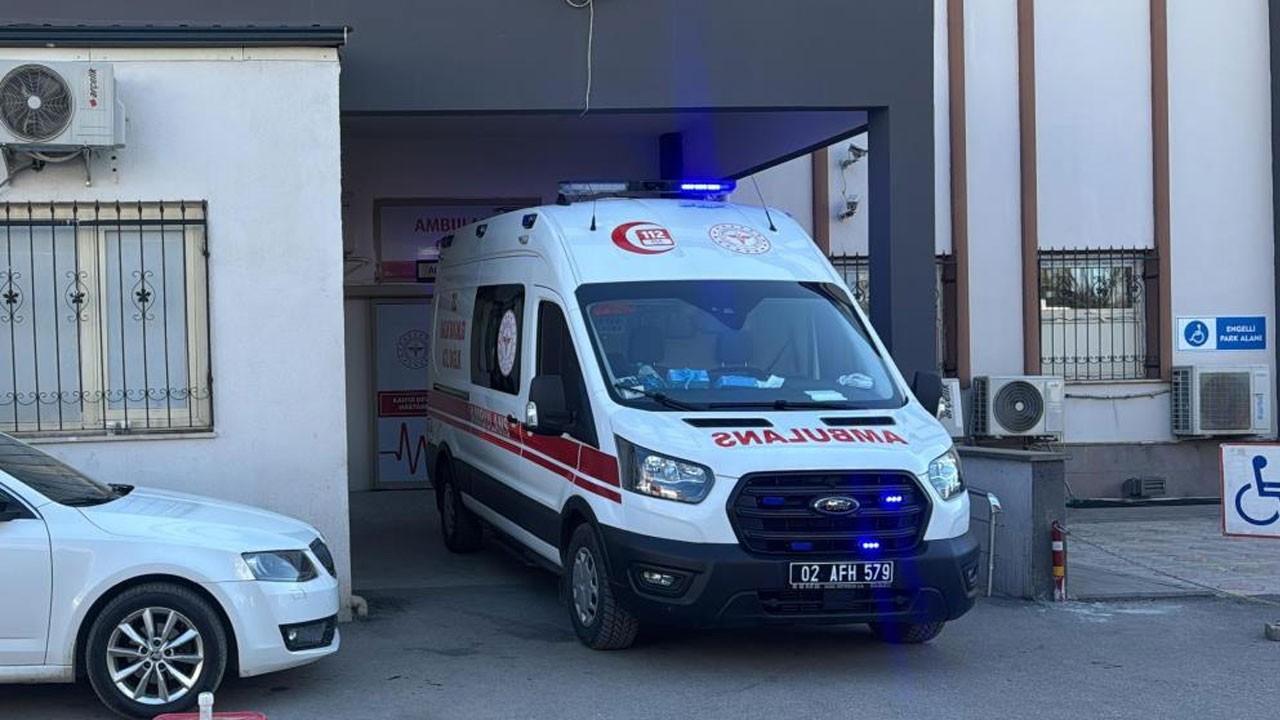 Yanlışlıkla kendini vurdu