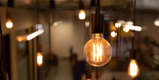 Yanmaya başladığında 2. Abdülhamid Han tahttaydı! 121 yıldır sönmüyor