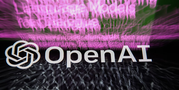 Yapay zeka çılgınlığında yeni gelişme! Klonlamak için 15 saniye yetiyor