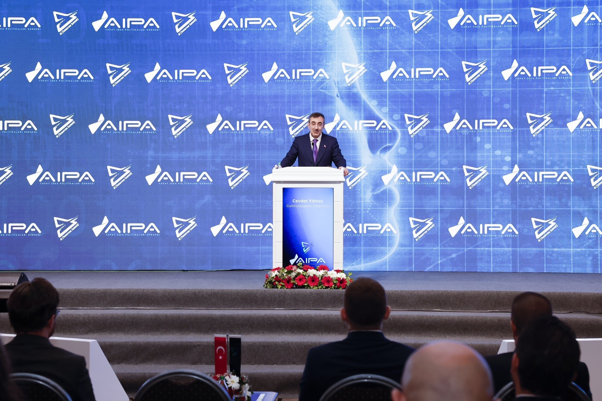 Yapay zeka neler getirecek neler! Cevdet Yılmaz'dan hem iyi hem de kötü haber