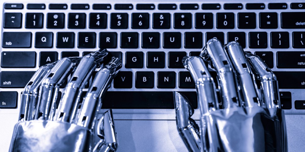 Yapay zeka ve teknoloji hayatımızda olsa da iyi gazetecilerin yerini alamaz!