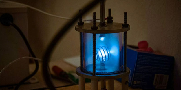 Yapay zekadan yardım aldı! 2 bin dolara füzyon reaktörü üretti