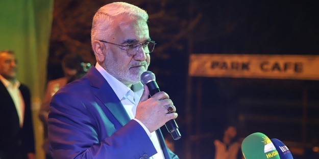 Yapıcıoğlu: "Hizmet etmeyi şeref sayan hür kadrolara fırsat verin"