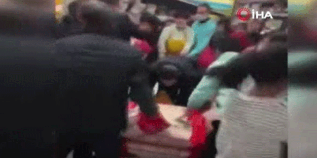 Yapılan çağrı sonrası Çinliler marketlere akın etti