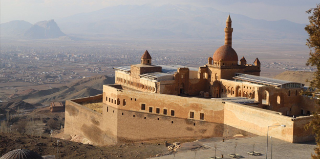 Yapımı 99 yıl süren tarihi sarayı hiç böyle görmediniz! Dünyaya duyuruldu...