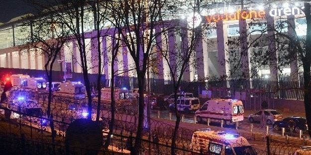Yaralı polisten 'helal olsun' dedirten hareket