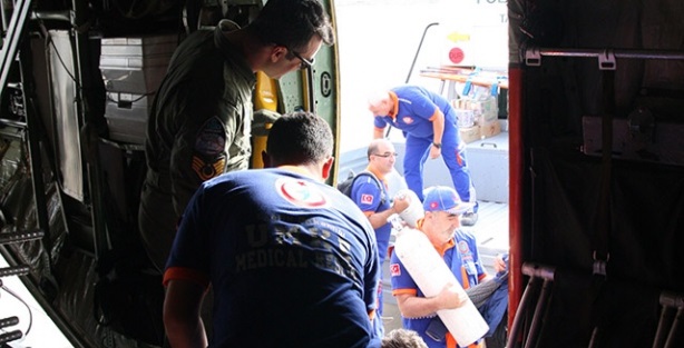 Yaralı ve hasta Türk hacılar yurda döndü