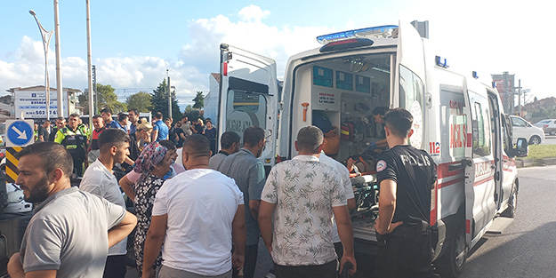 Yaralı yakınları 'ambulans geç geldi' iddiasıyla polise saldırdı