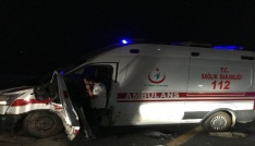 Yaralılara müdahaleye giden ambulans kazaya karıştı: 7 kişi yaralandı