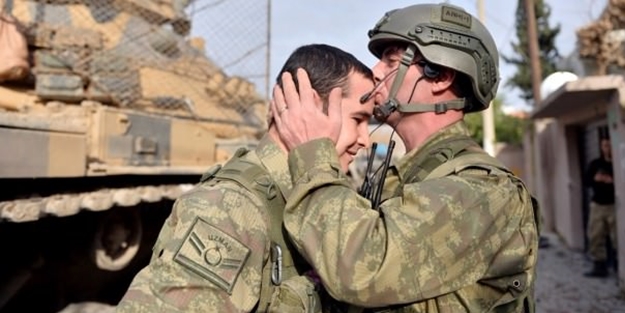 'Telsizden duydum, bu yiğit kim dedim'
