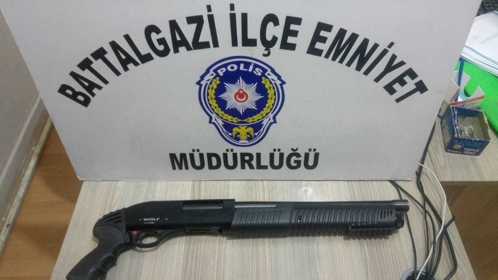 Yardım bahanesiyle yaklaştı, baygın şahsın parasını çaldı 