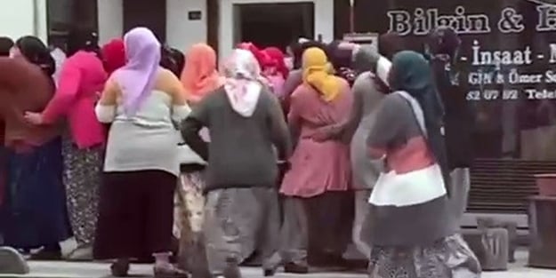 Yardım dağıtımı izdihama neden oldu