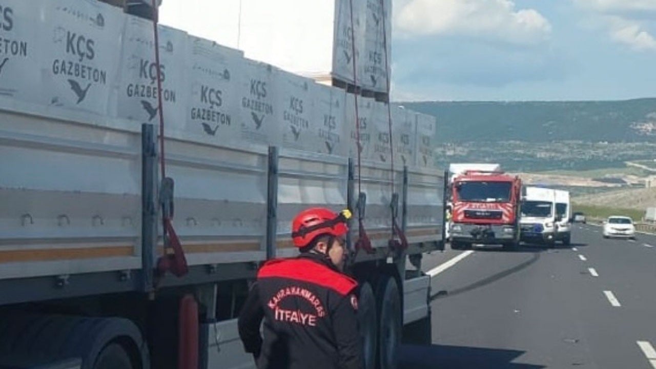 Yardım için durmuşlardı! TAG Otoyolu’nda tır faciası: 1 ölü, 2 yaralı