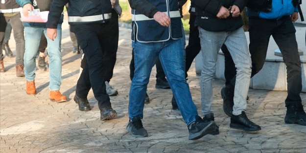 Yardım malzemelerine el koyup çiftlikte depoladılar! 42 şüpheli gözaltına alındı