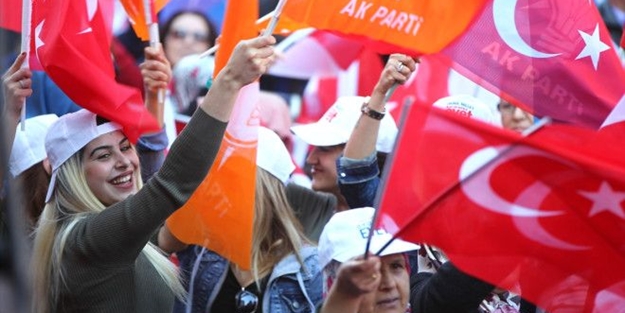 Yargıtay siyasi partilerin üye sayılarını açıkladı! Bomba sonuçlar