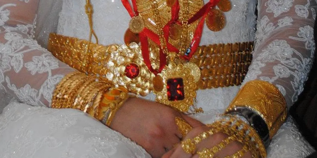 Yargıtay o kararı değiştirdi! Düğünde takılan takılar artık gelinin değil