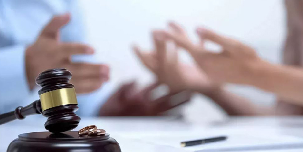 Yargıtay'dan emsal karar! 'Eli sıkı' koca kusurlu bulundu