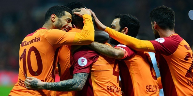 Yarı finalin son biletini Galatasaray aldı!